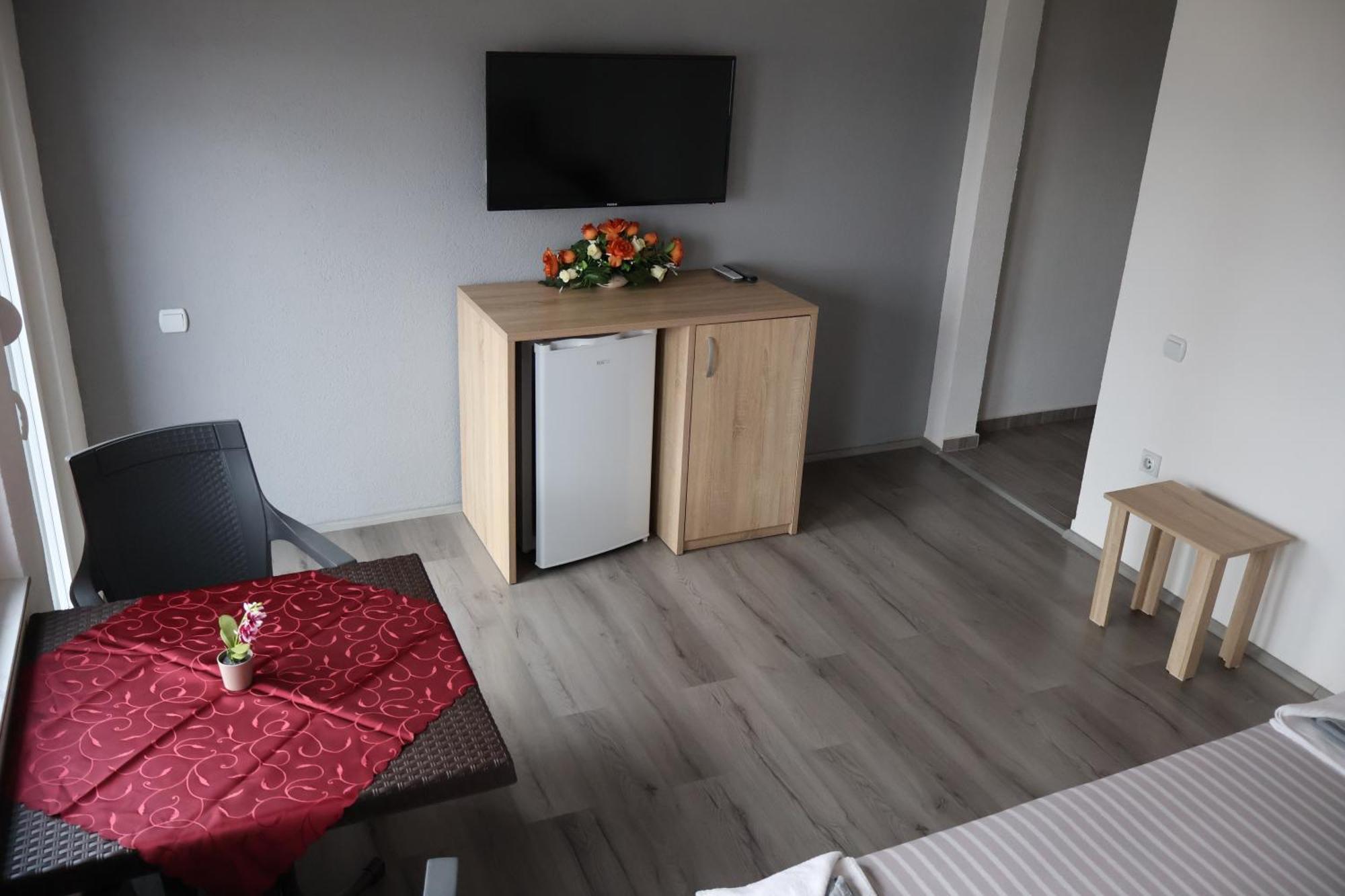 Ajkoski Apartments Peštani Zewnętrze zdjęcie
